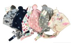 COYA DE MICROPOLAR ESTAMPADO C/ POMPON DE LANA